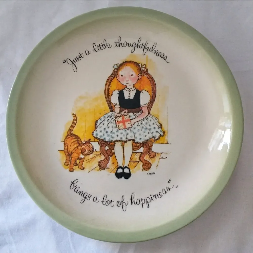 Holly Hobbie Wall Decor‎ Plate Just A Little Thoughtfulness American Greetings